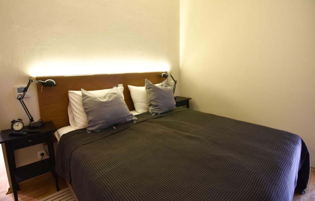 Karlo Main Square Apartments 1 Zagreb Bagian luar foto